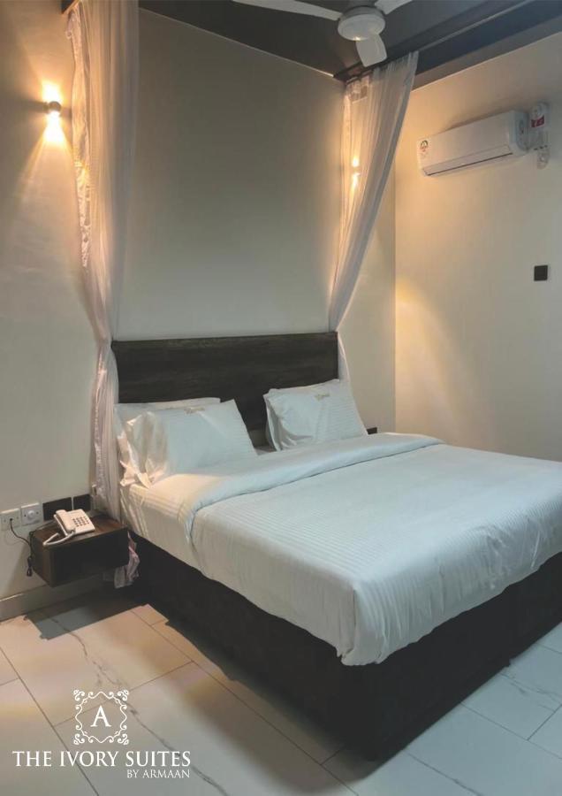 The Ivory Suites Mombassa Buitenkant foto