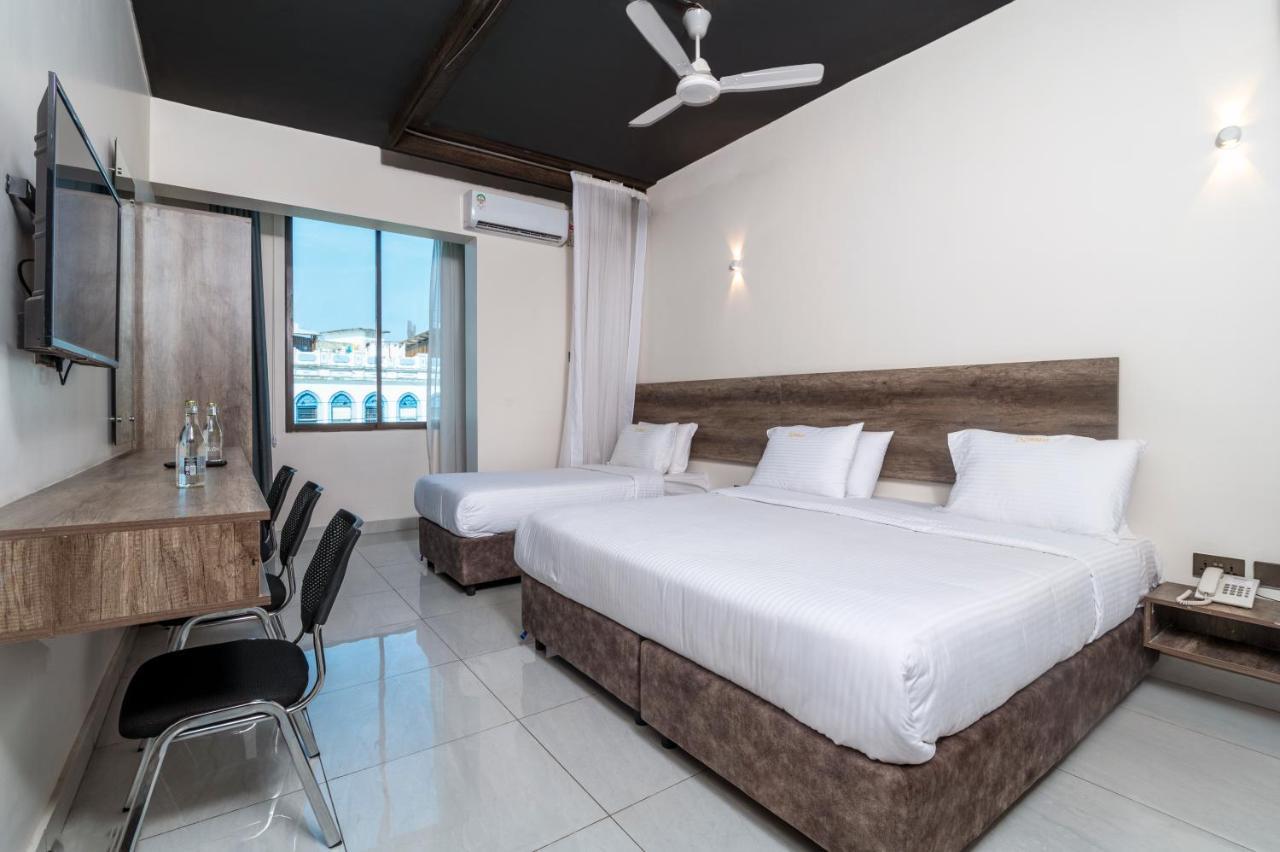 The Ivory Suites Mombassa Buitenkant foto